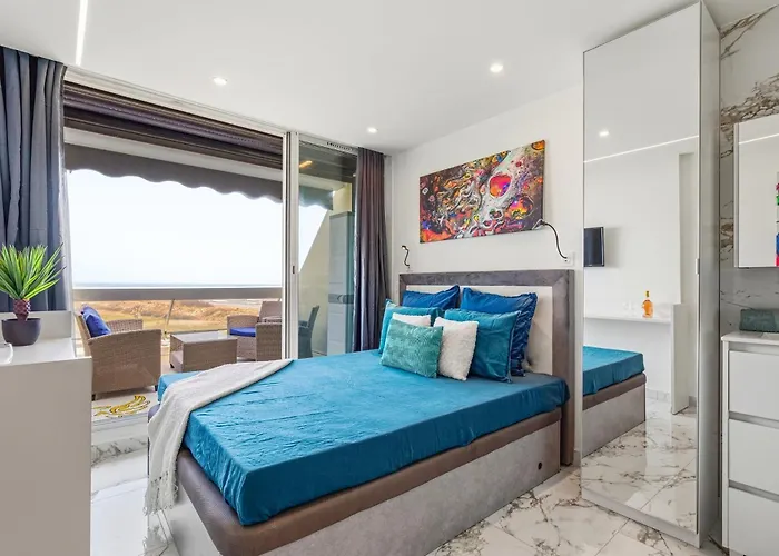 Infinity Sea Heliopolis Agde